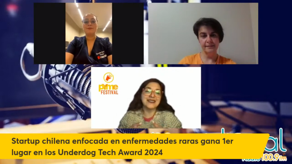 Fernanda Pérez y Elmira Safarova de Rarus Health participando en una entrevista en vivo a través de Zoom, con un fondo de estudio de radio. Fernanda aparece en la parte superior izquierda, mientras que Elmira está en la esquina superior derecha con una camiseta naranja. Texto en la parte inferior de la imagen: 'Startup chilena enfocada en enfermedades raras gana 1er lugar en los Underdog Tech Award 2024'.